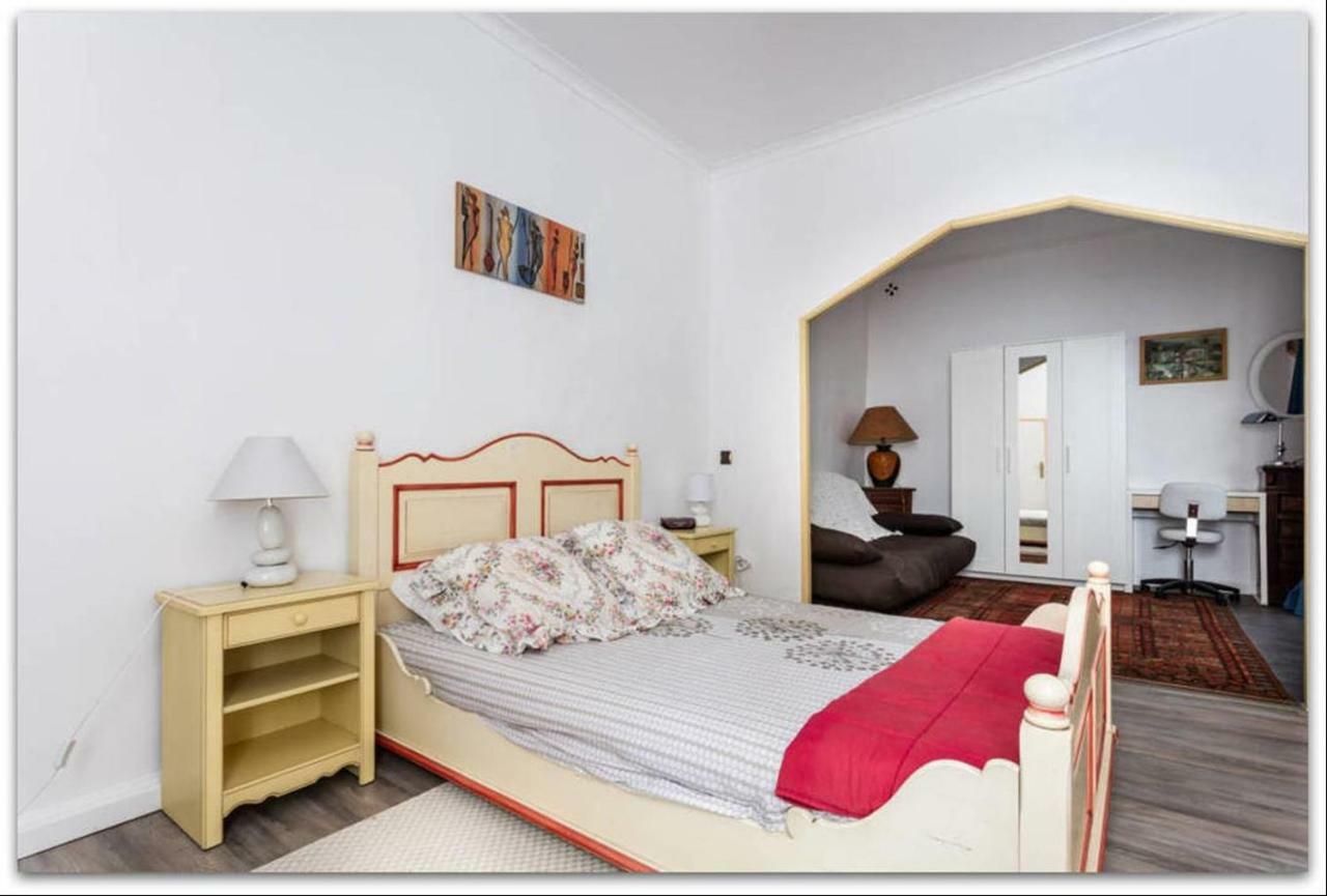 Duplex - Confort & Charme Μπεζιέ Εξωτερικό φωτογραφία